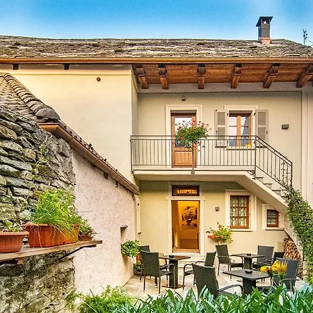 Le Vie Del Borgo